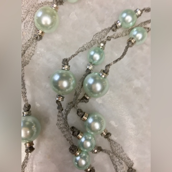 Light blue pearl 3 strand mesh knot handmade necklace 💐 - Picture 6 of 10